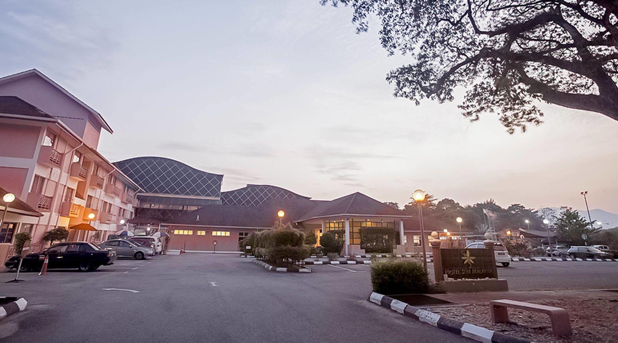 Hotel Seri Malaysia Ipoh Bagian luar foto